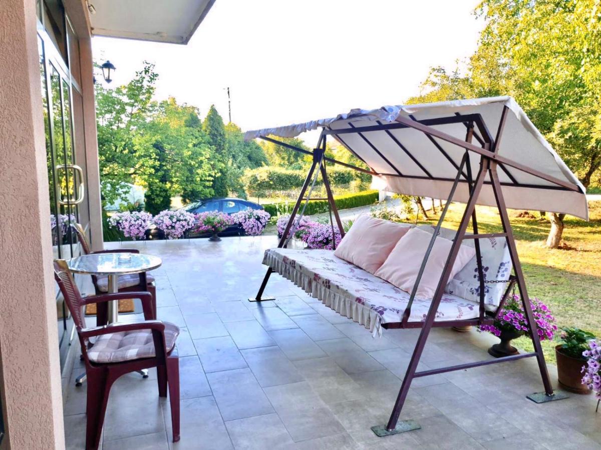 Guest House Dimitrije Niska Banja Ngoại thất bức ảnh
