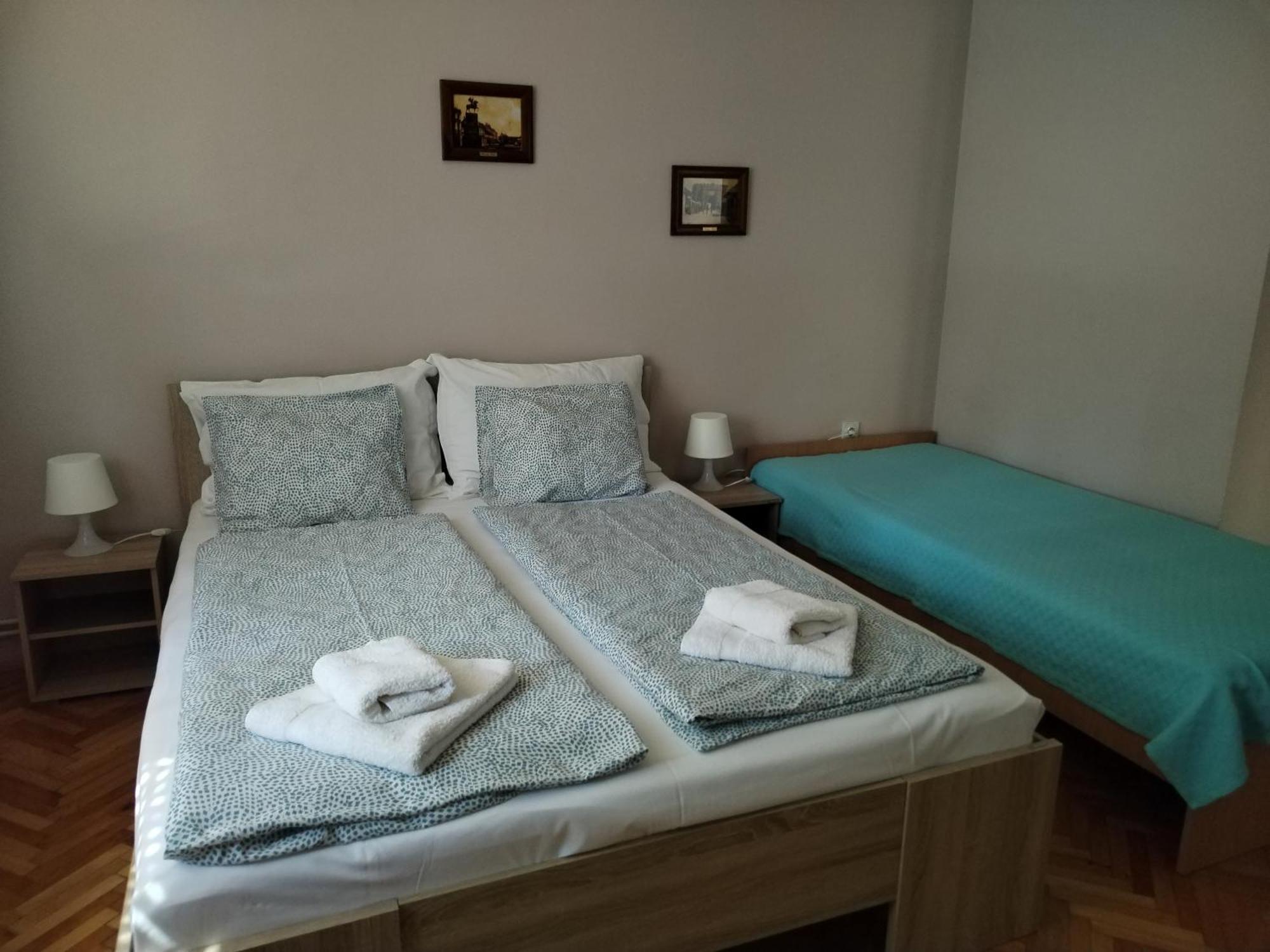 Guest House Dimitrije Niska Banja Ngoại thất bức ảnh